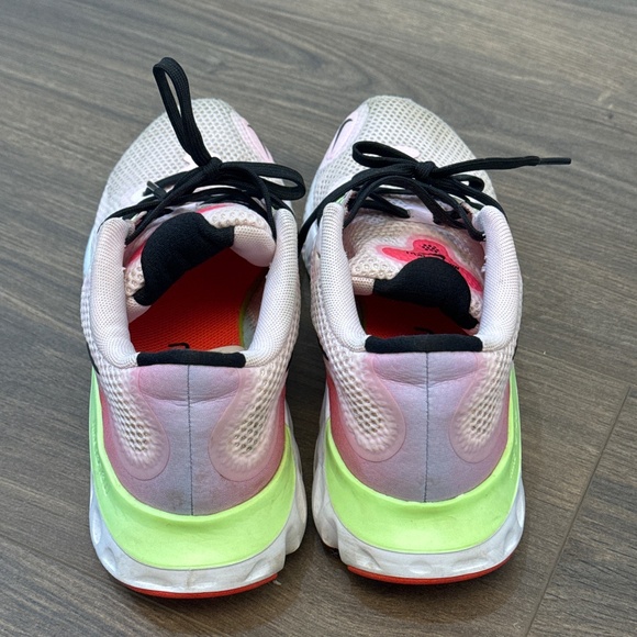 Nike Renew Running Shoes Sneakers for Women Size US 6.5 Pink Foam - Picture 6 of 17